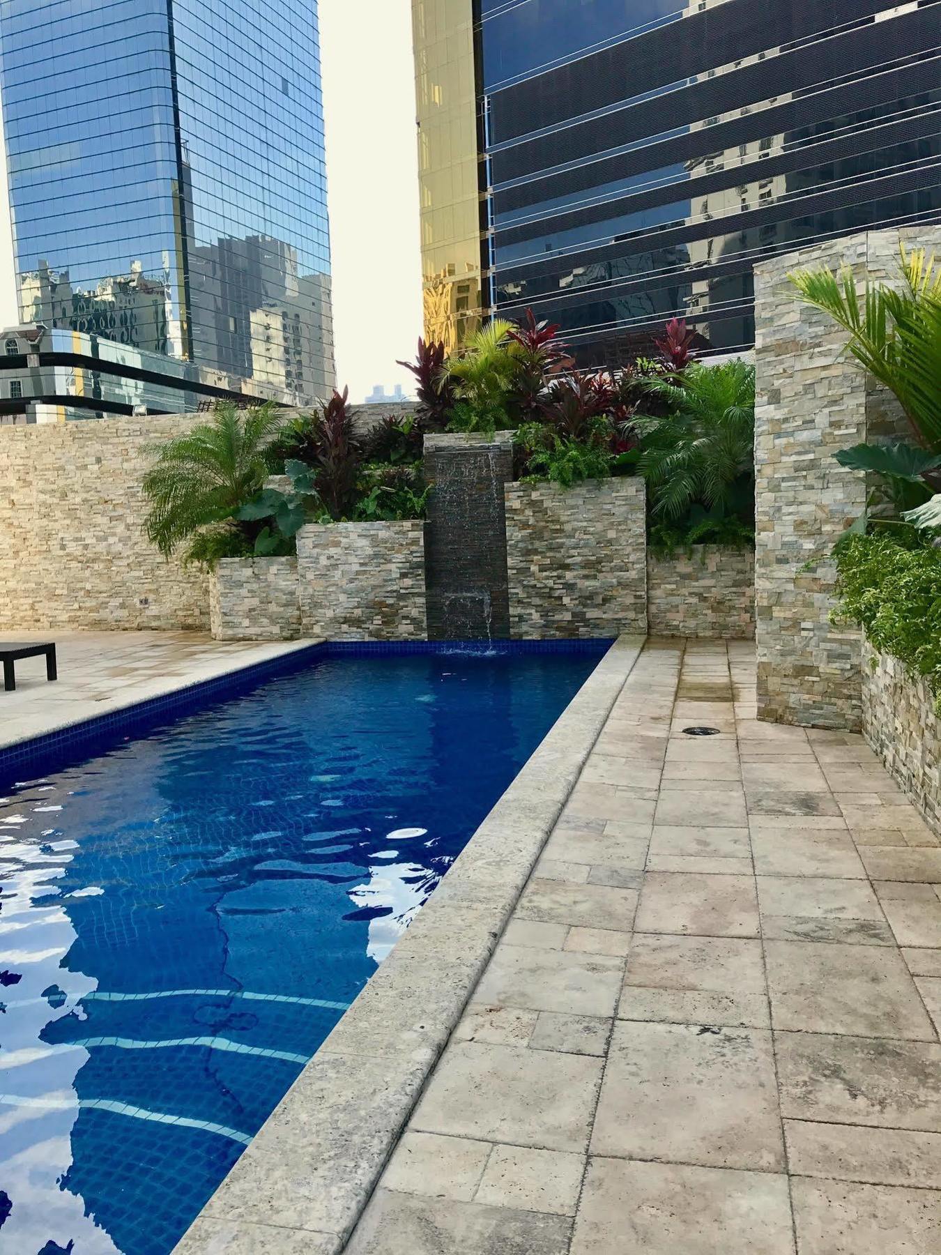 Hotel The Executive 4*